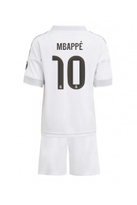 Real Madrid Kylian Mbappe #10 Babytruitje Thuis tenue Kind 2025-26 Korte Mouw (+ Korte broeken)